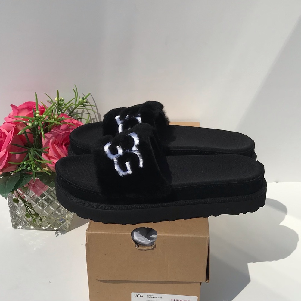 UGG Laton Fur Slide - Picture 9 of 9